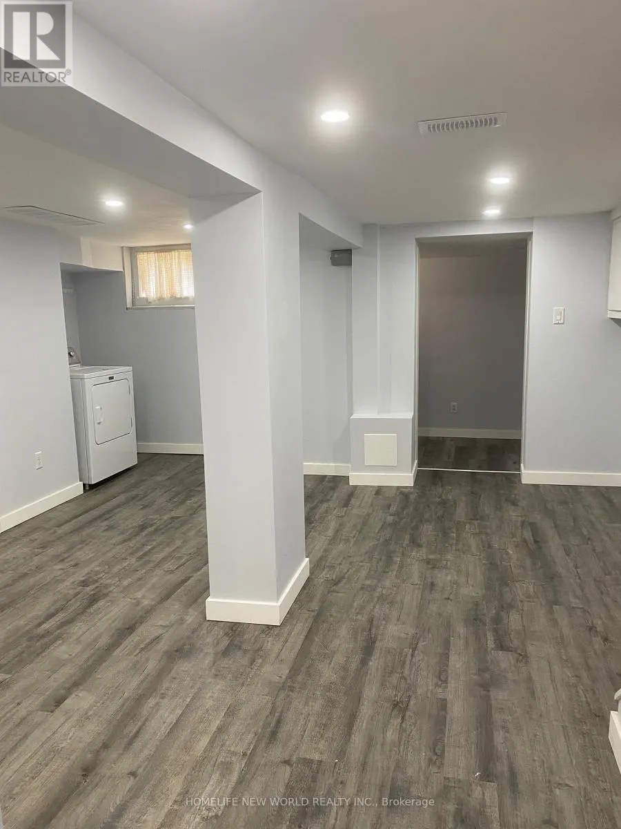 312 WHITMORE B2 AVENUE