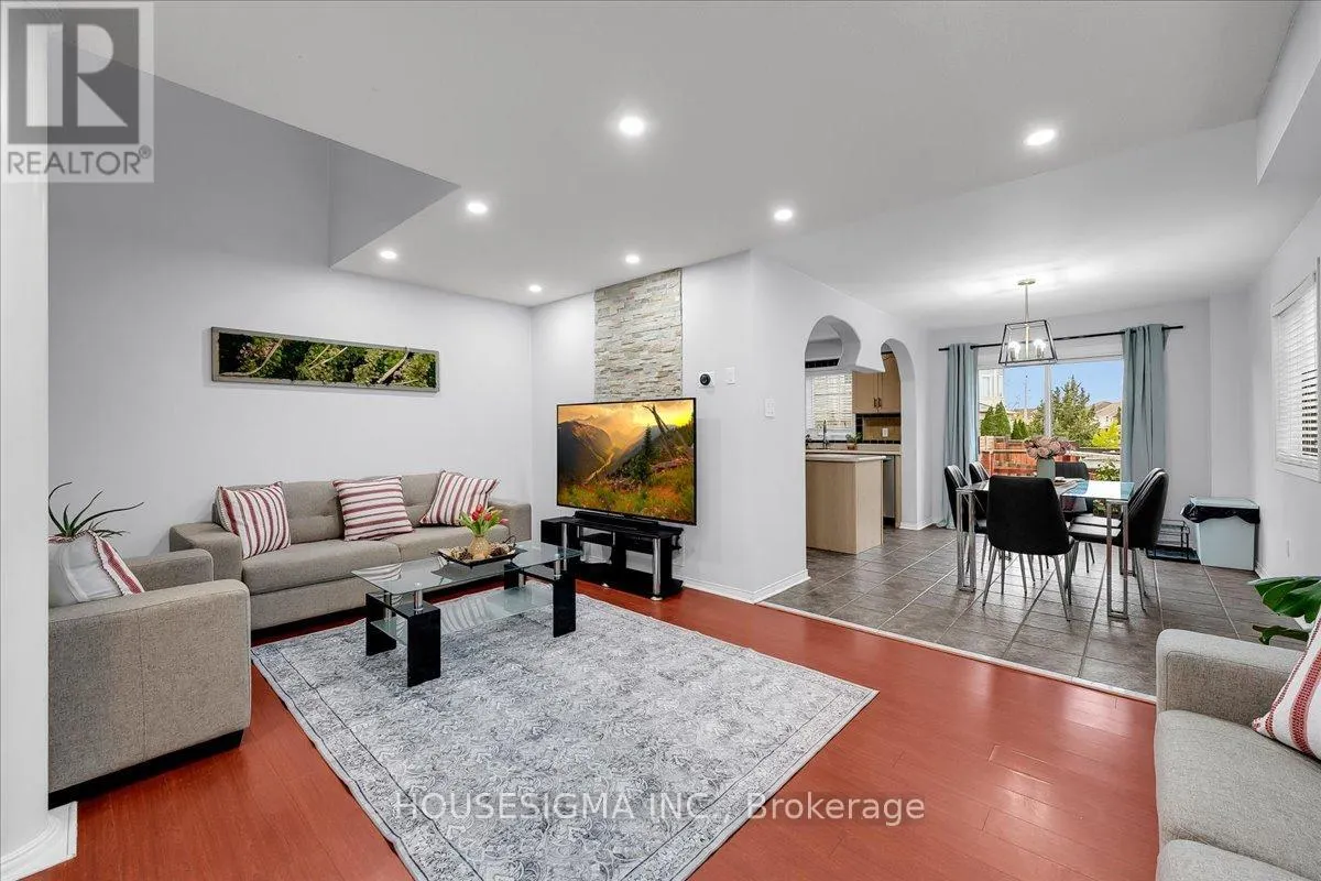 39 WEATHER VANE LANE