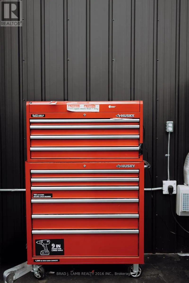 186 MULOCK AVENUE, (MLS® #: 9411372) - See this property for sale in  Junction Area, Toronto