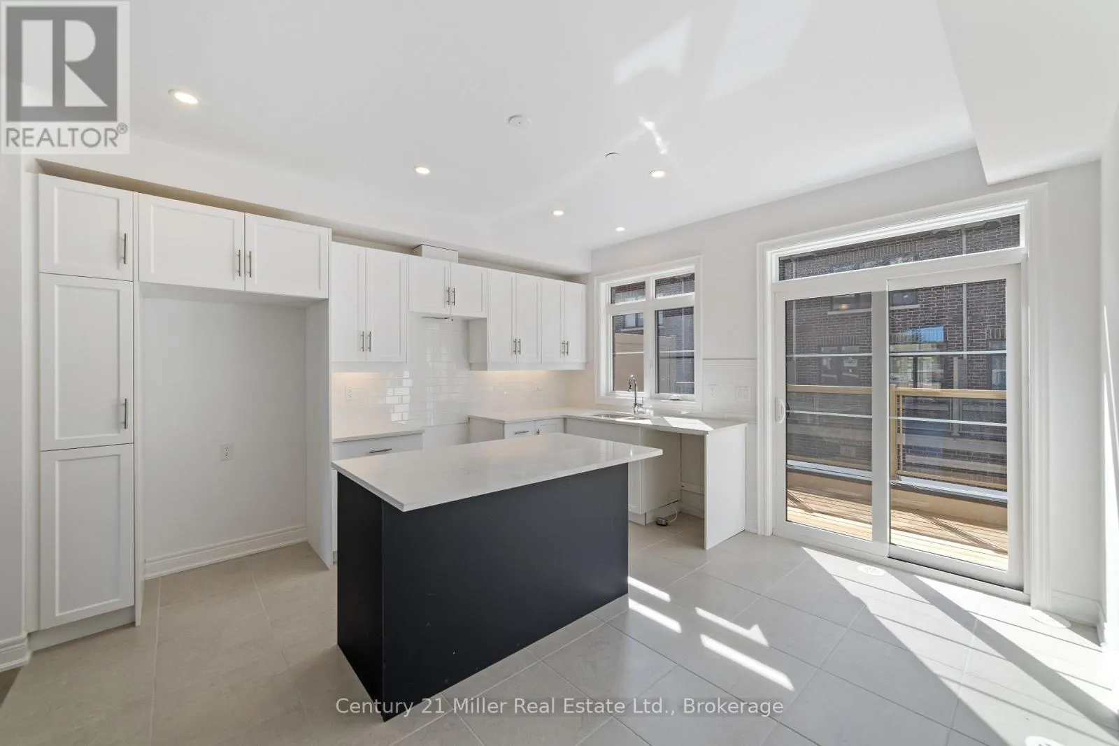 56 - 2150 TRAFALGAR ROAD #56