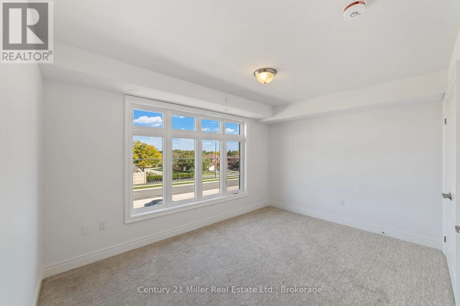 56 - 2150 TRAFALGAR ROAD #56
