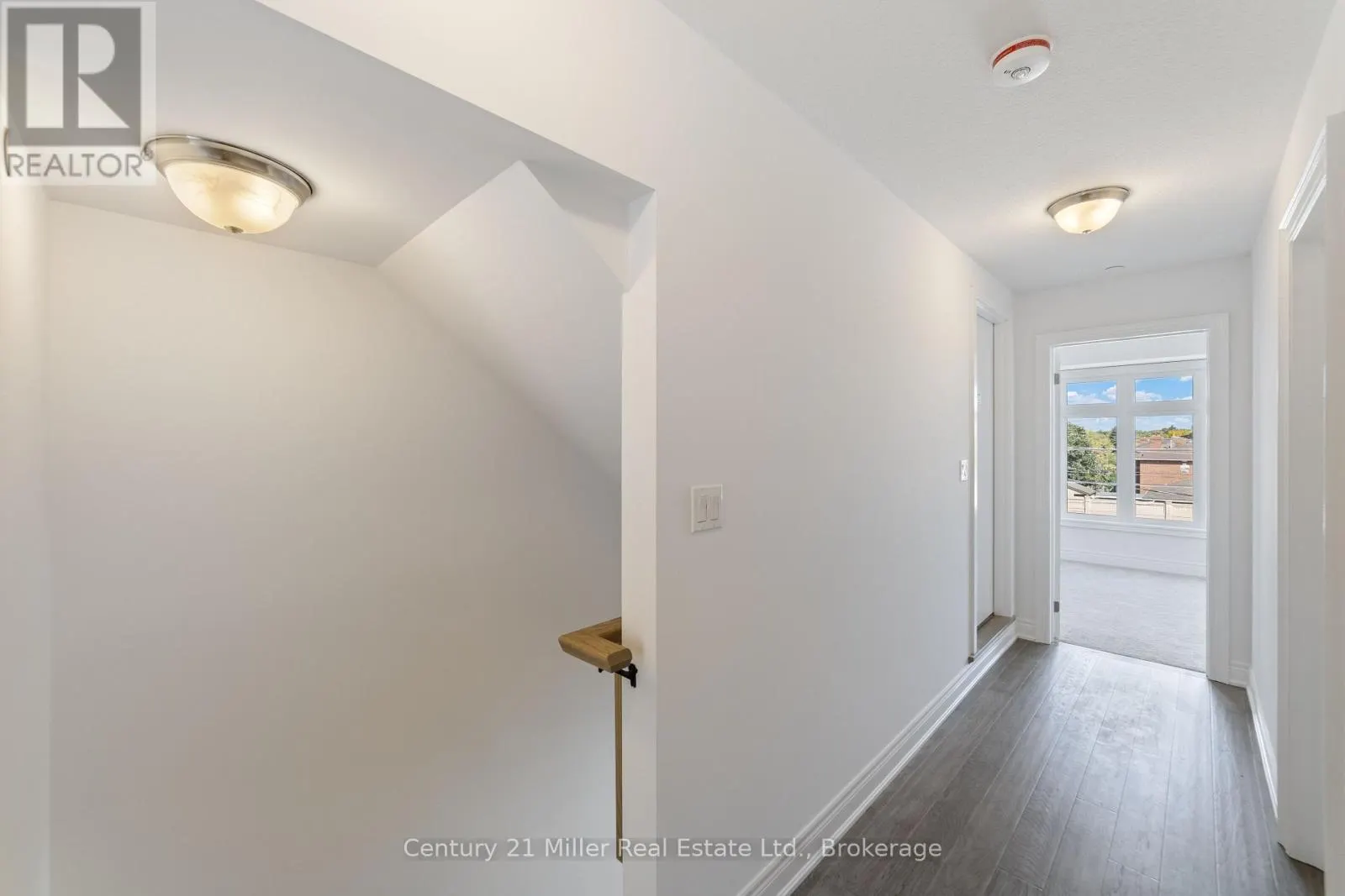 56 - 2150 TRAFALGAR ROAD #56