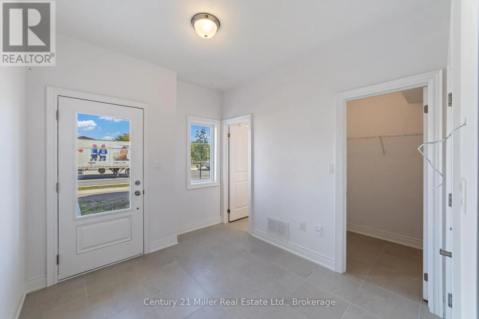 56 - 2150 TRAFALGAR ROAD #56
