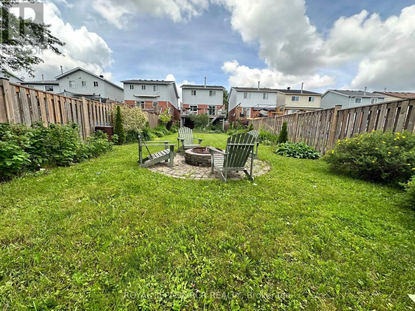 364 ADAMS COURT