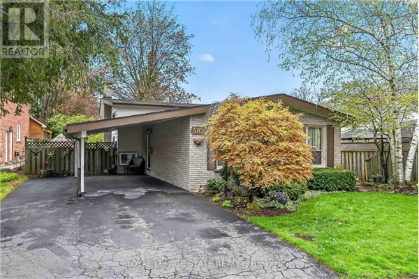 582 WOODVIEW ROAD