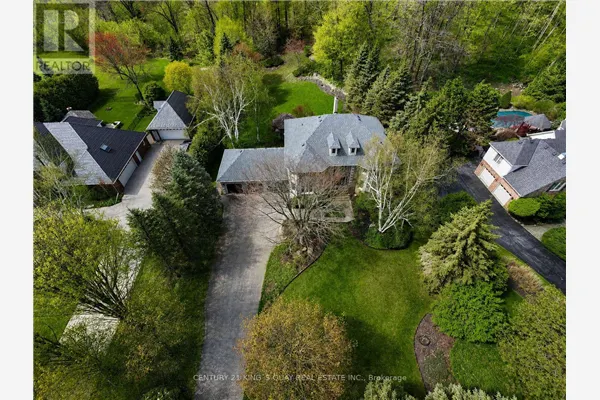 110 CRAWFORD CRESCENT