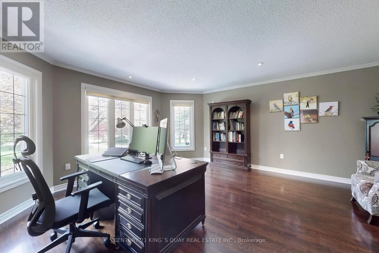 110 CRAWFORD CRESCENT