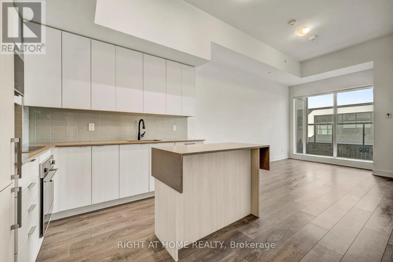 459 - 2481 TAUNTON ROAD