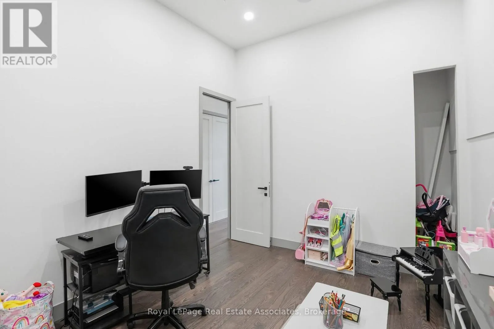 357B MELROSE STREET
