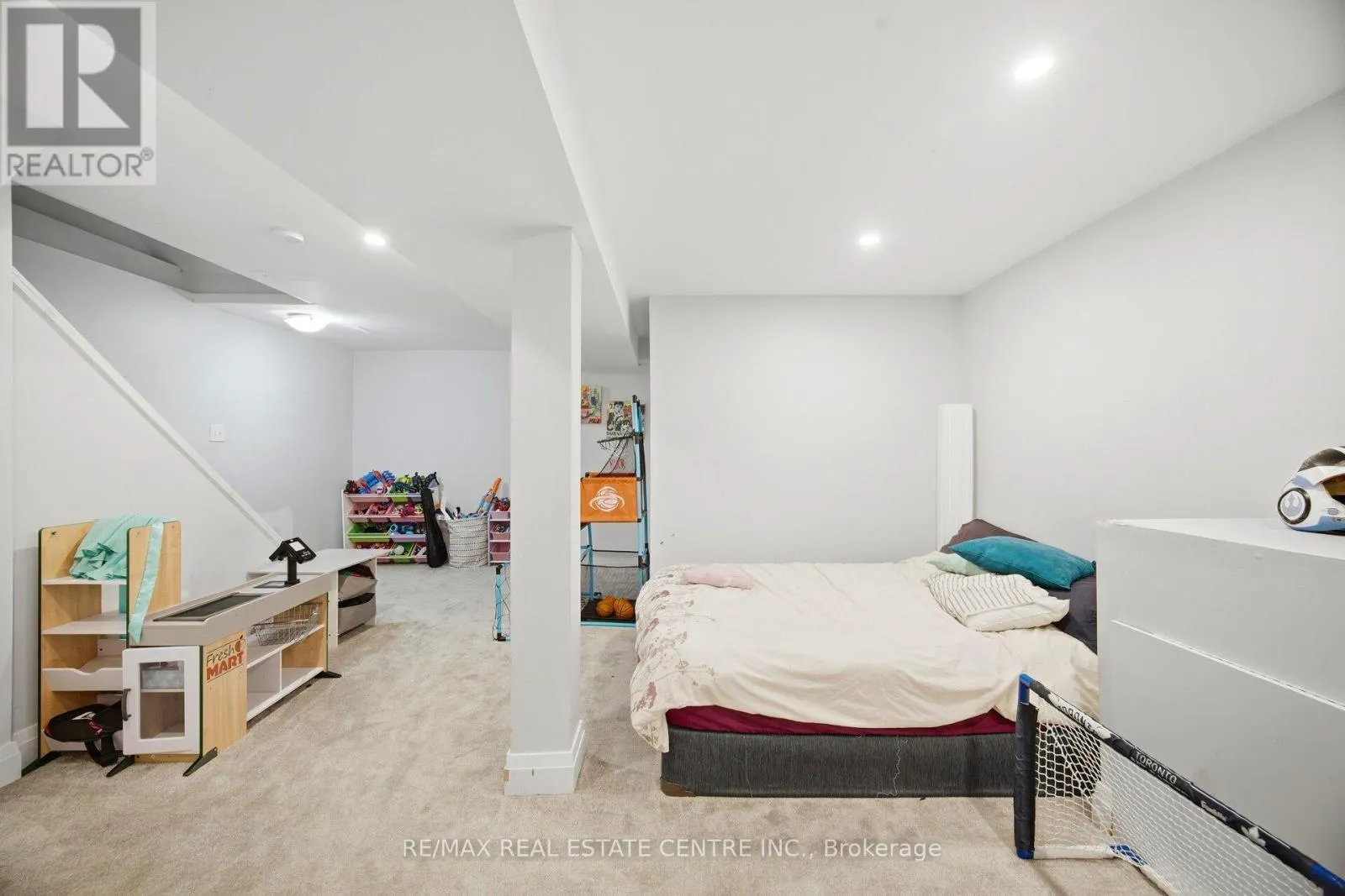 323 MICHAEL DRIVE