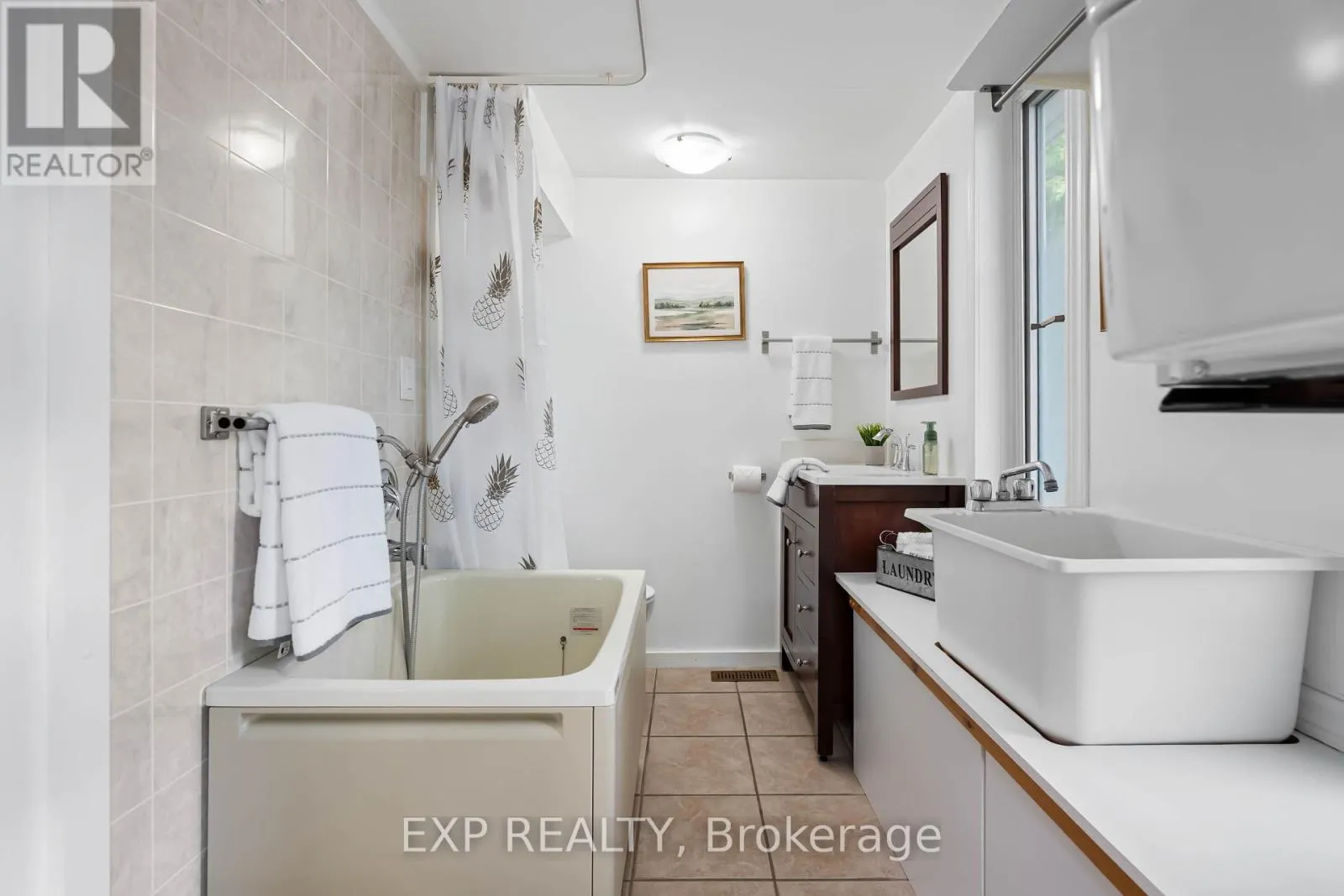 39 TOWNLINE