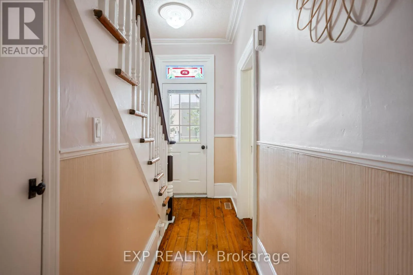 39 TOWNLINE