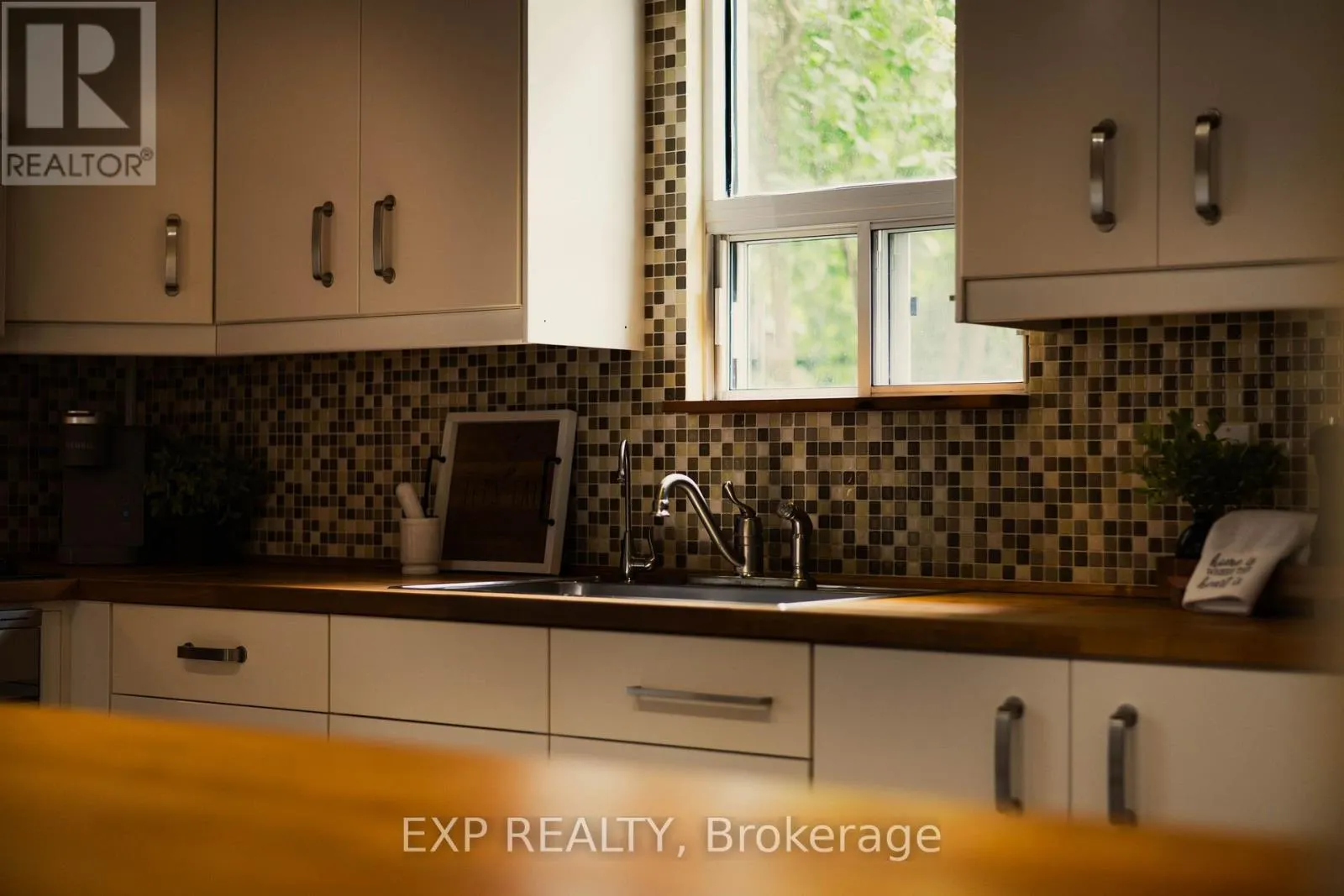 39 TOWNLINE