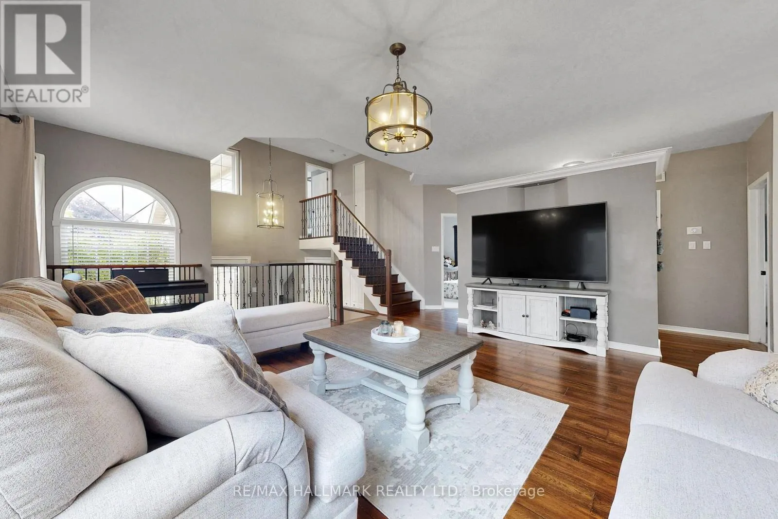 71 HUNTER ROAD