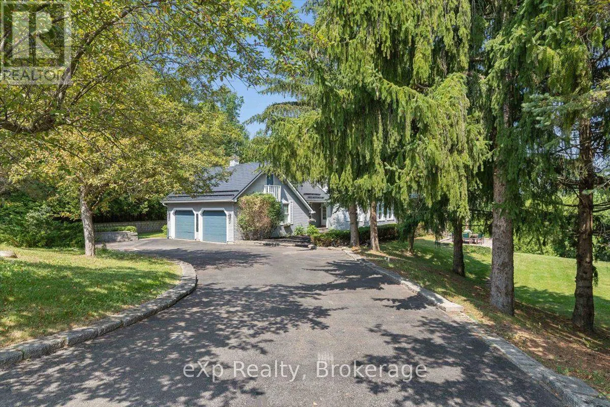 2039 BLACKLOCK STREET