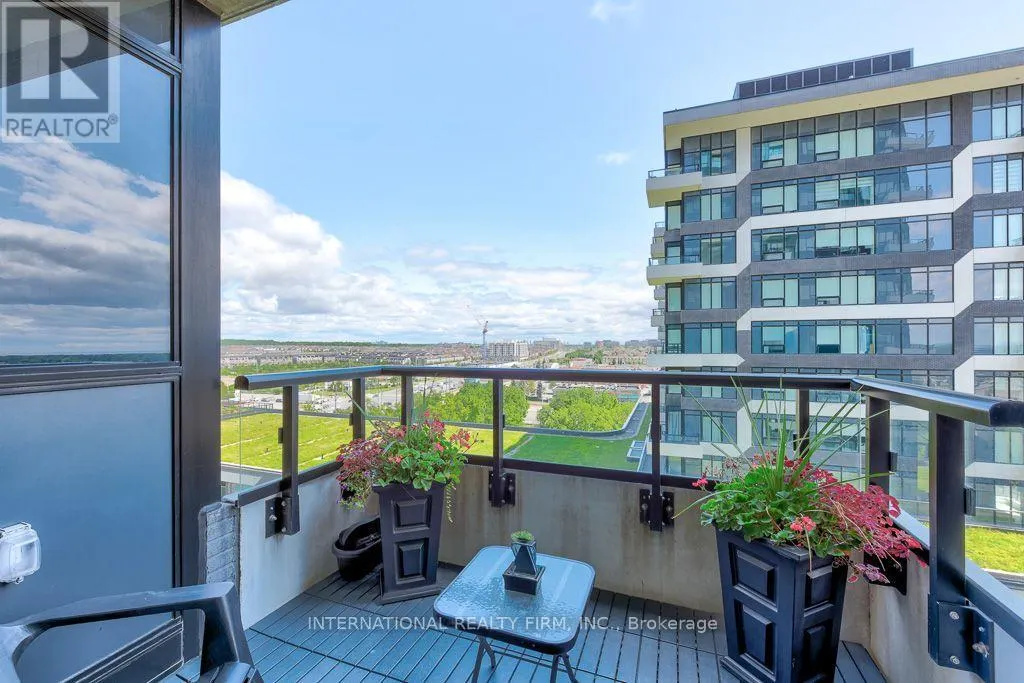804 - 2481 TAUNTON ROAD