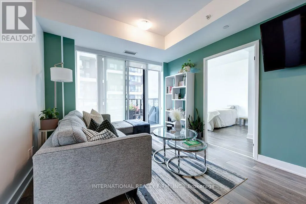 804 - 2481 TAUNTON ROAD