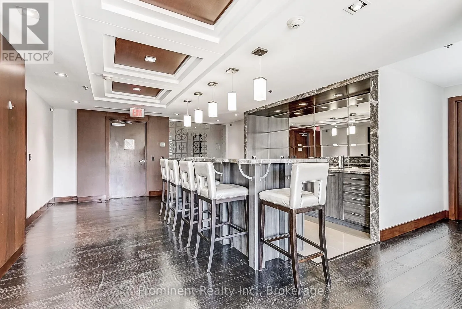 414 - 2470 PRINCE MICHAEL DRIVE #414