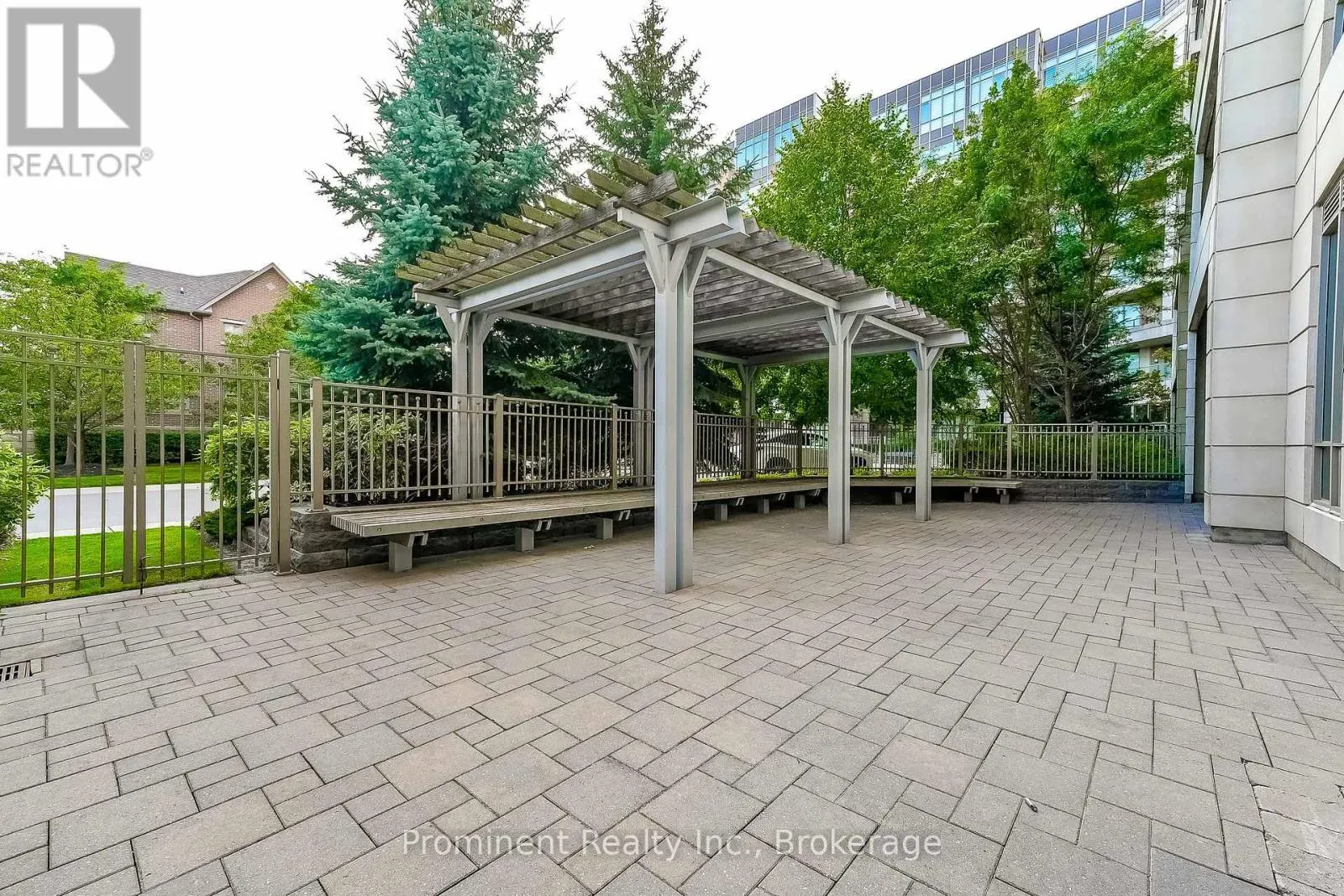 414 - 2470 PRINCE MICHAEL DRIVE #414