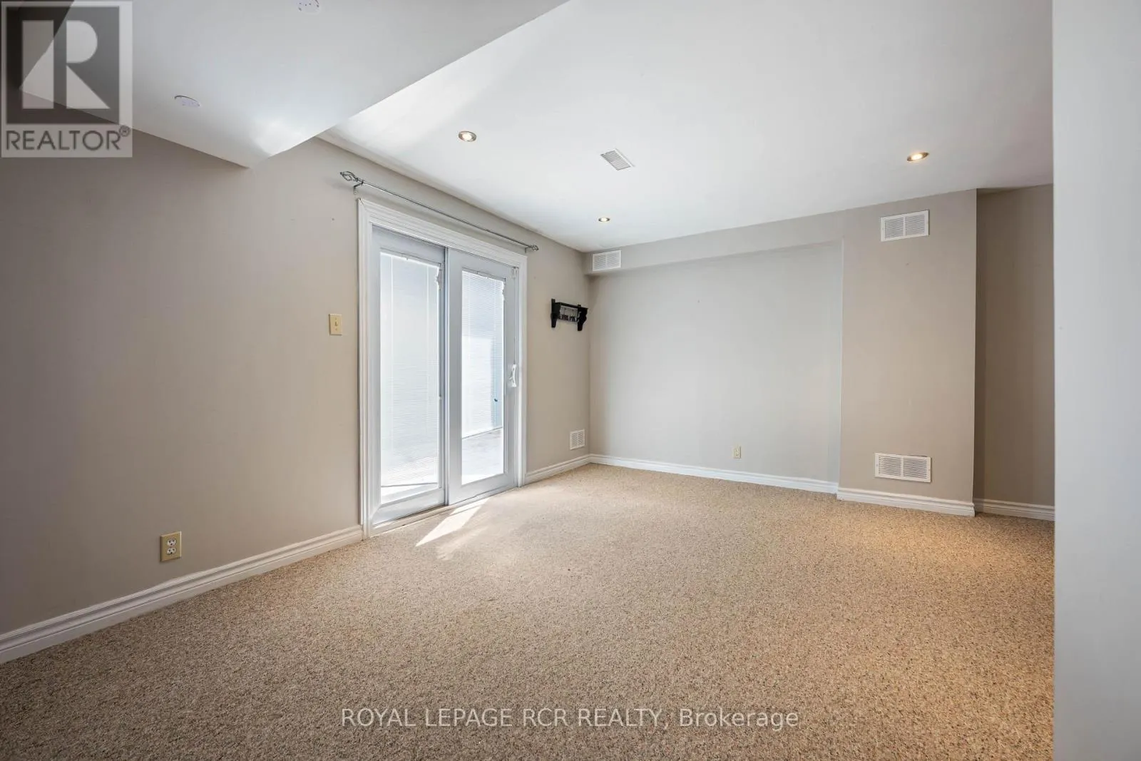 113 MEADOW DRIVE