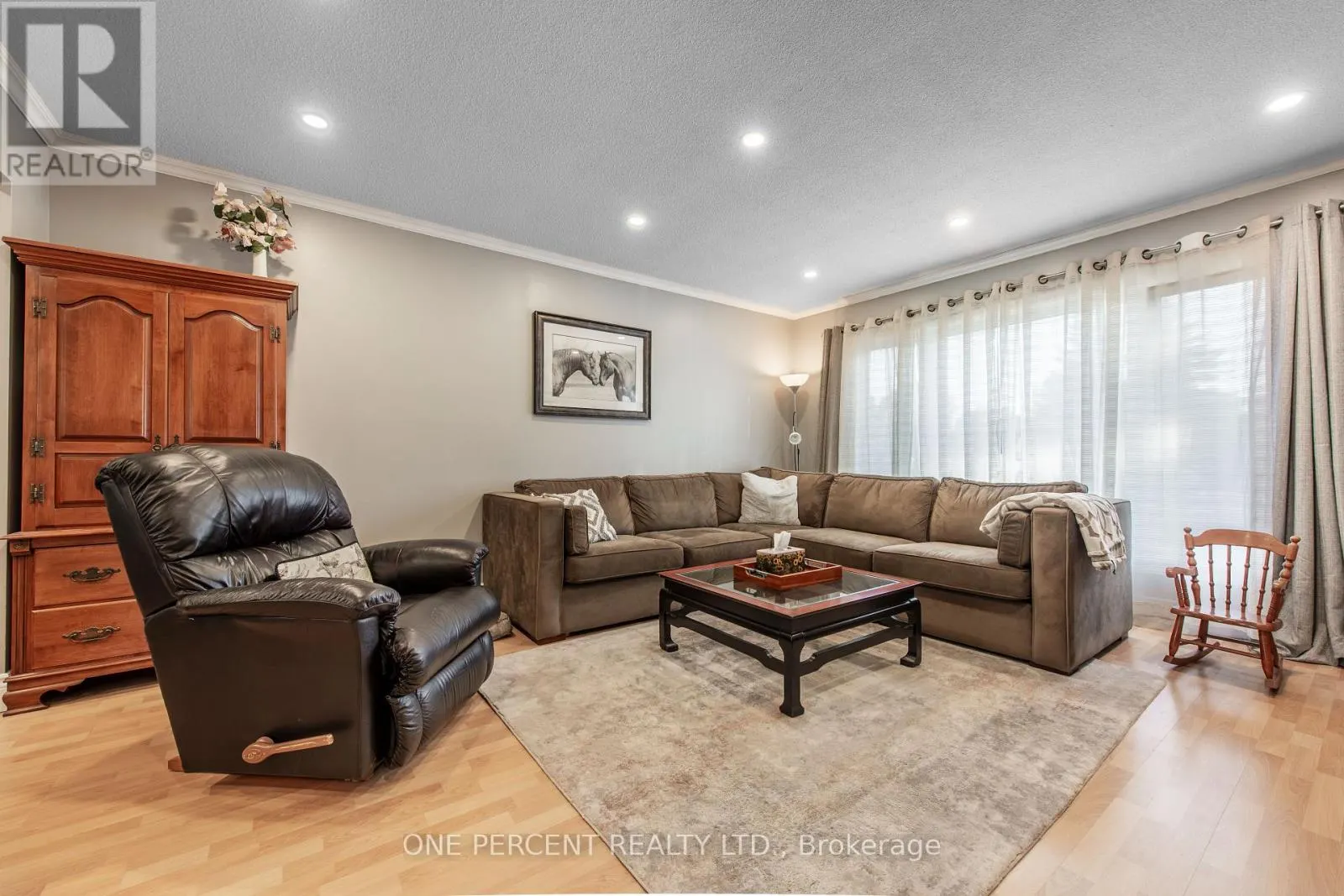 7 MORGANDALE CRESCENT