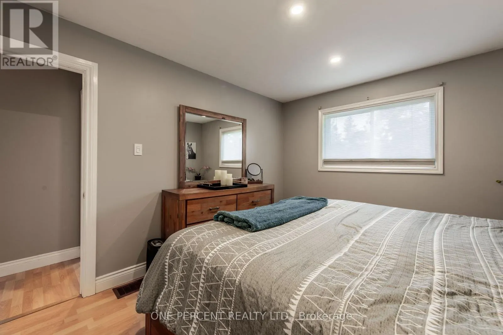 7 MORGANDALE CRESCENT