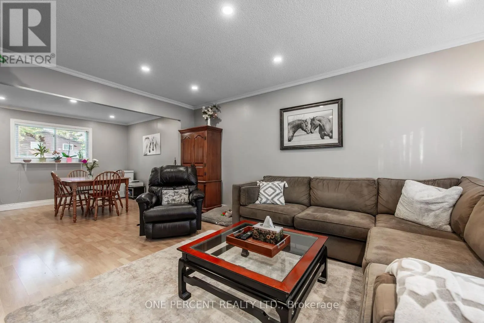 7 MORGANDALE CRESCENT