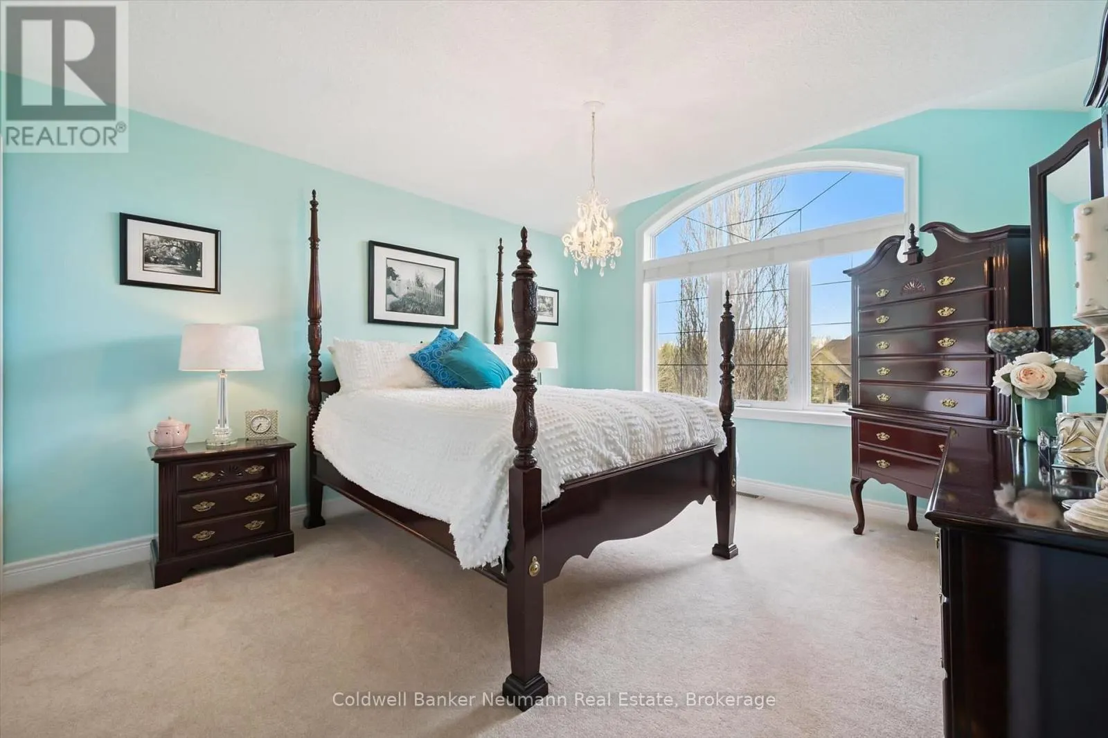 11370 TAYLOR COURT