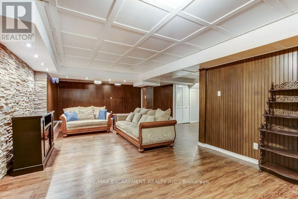 2527 ANDOVER ROAD