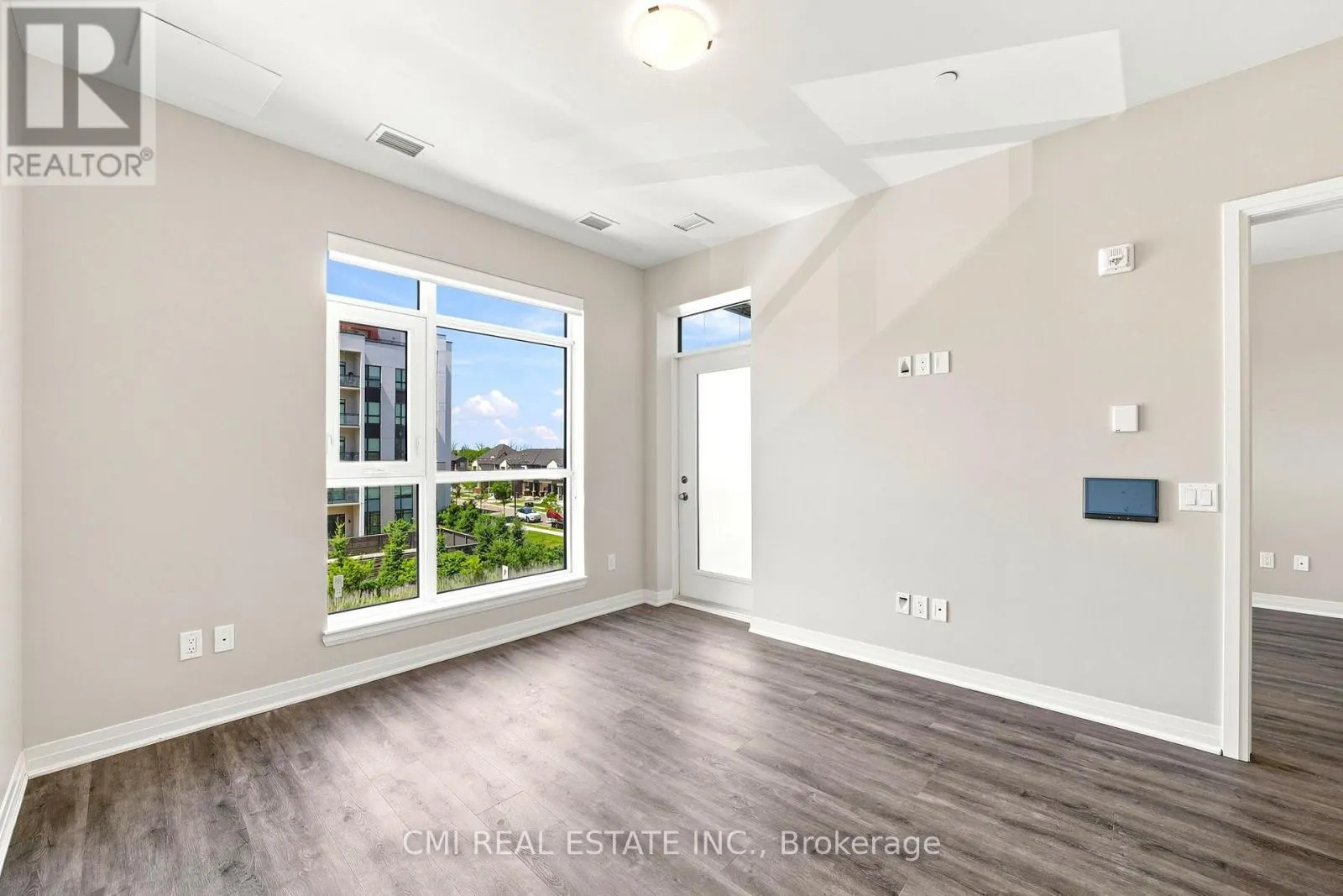 312 - 470 GORDON KRANTZ AVENUE