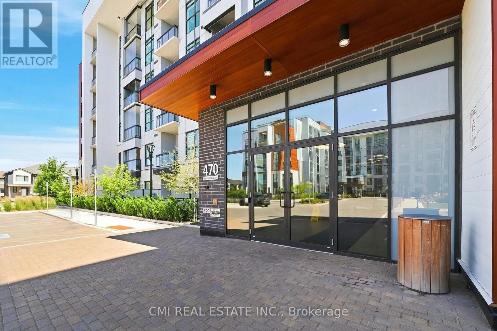312 - 470 GORDON KRANTZ AVENUE