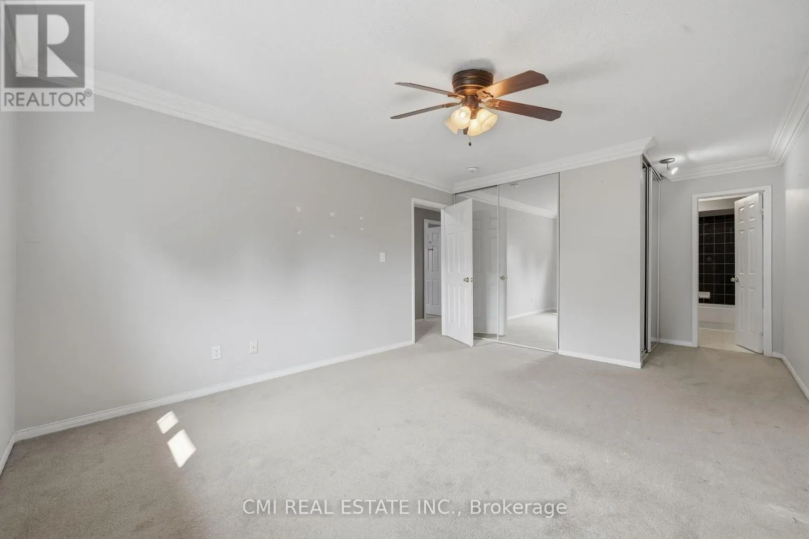 366 MARSHALL CRESCENT