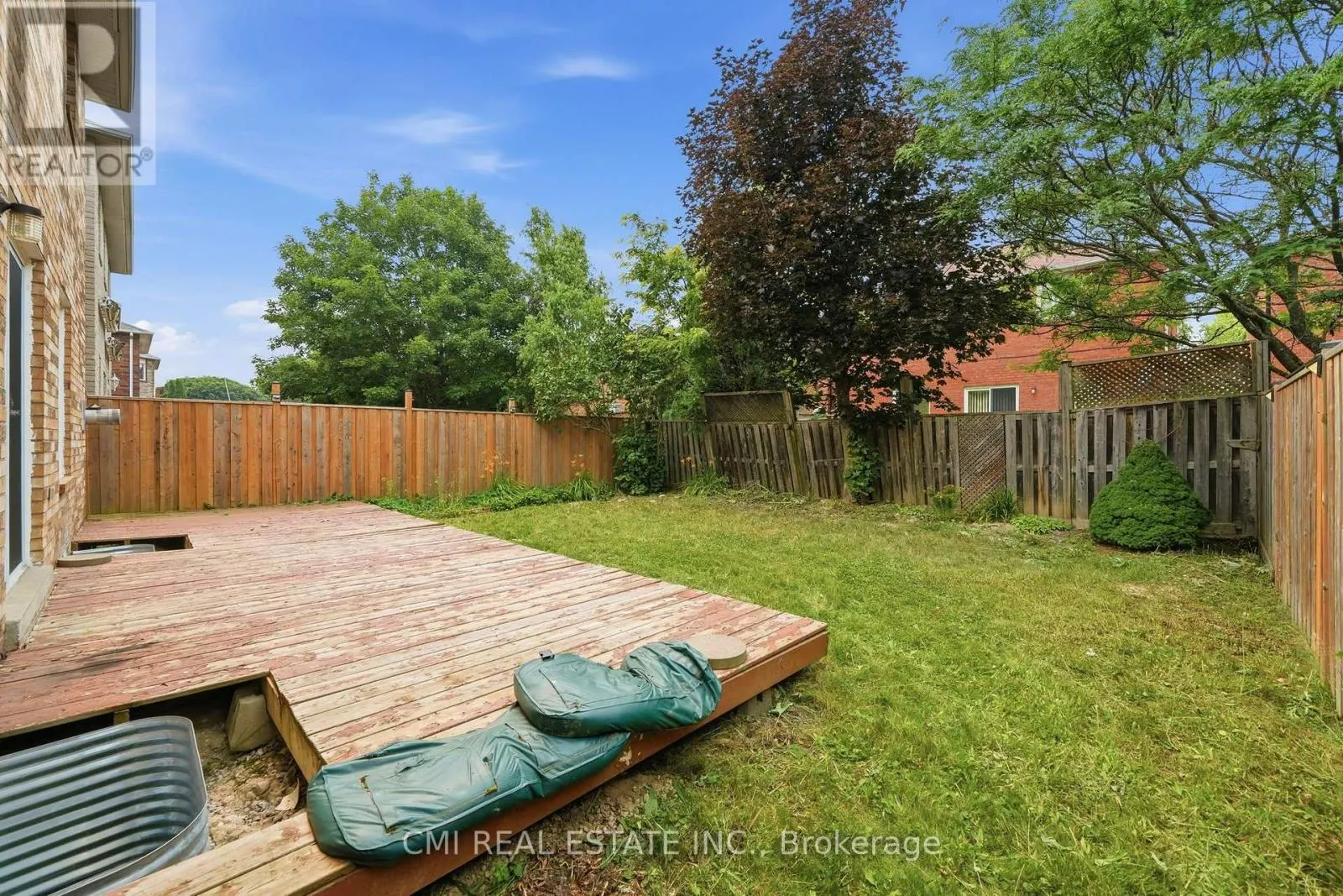 366 MARSHALL CRESCENT