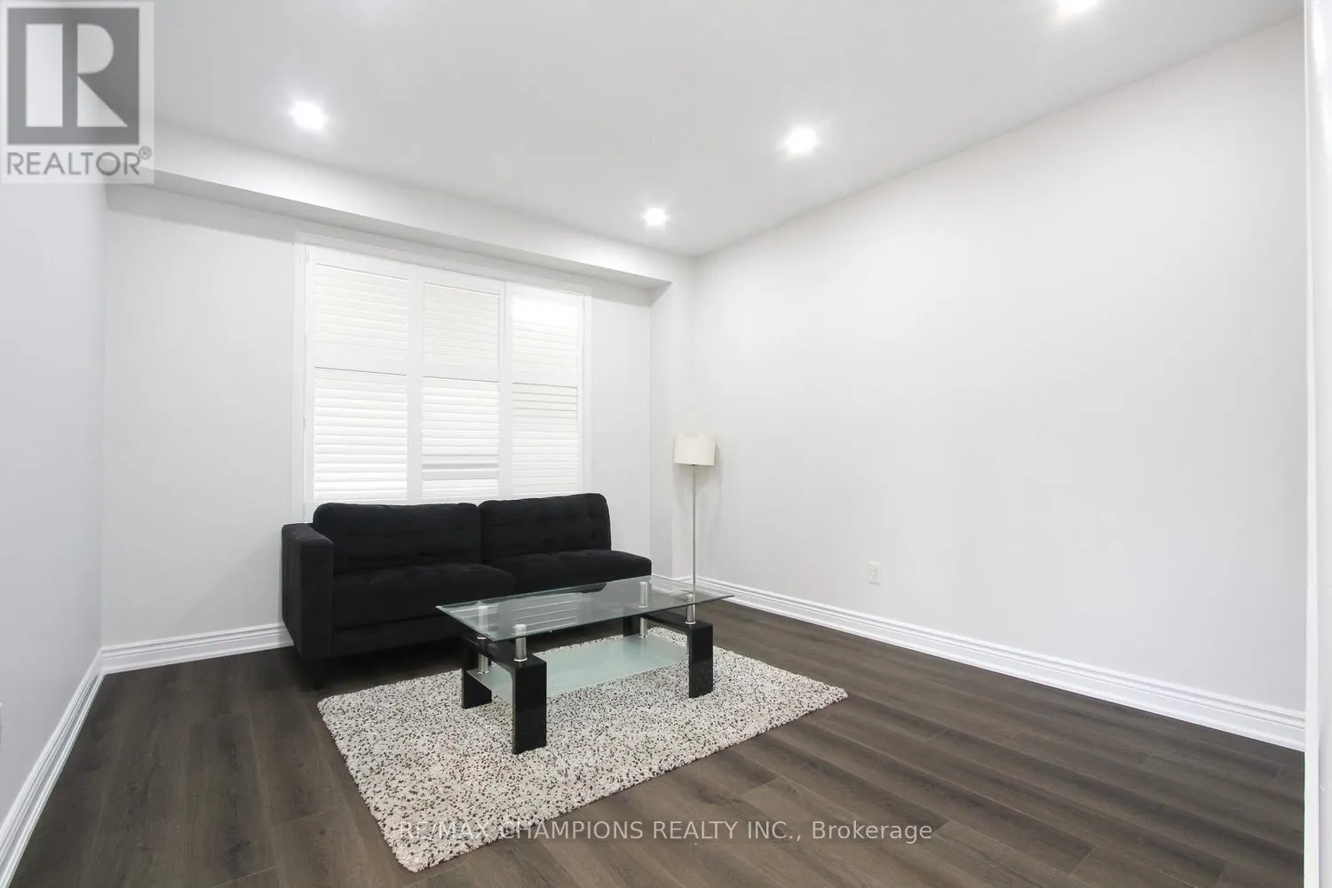 28 EGYPT DRIVE