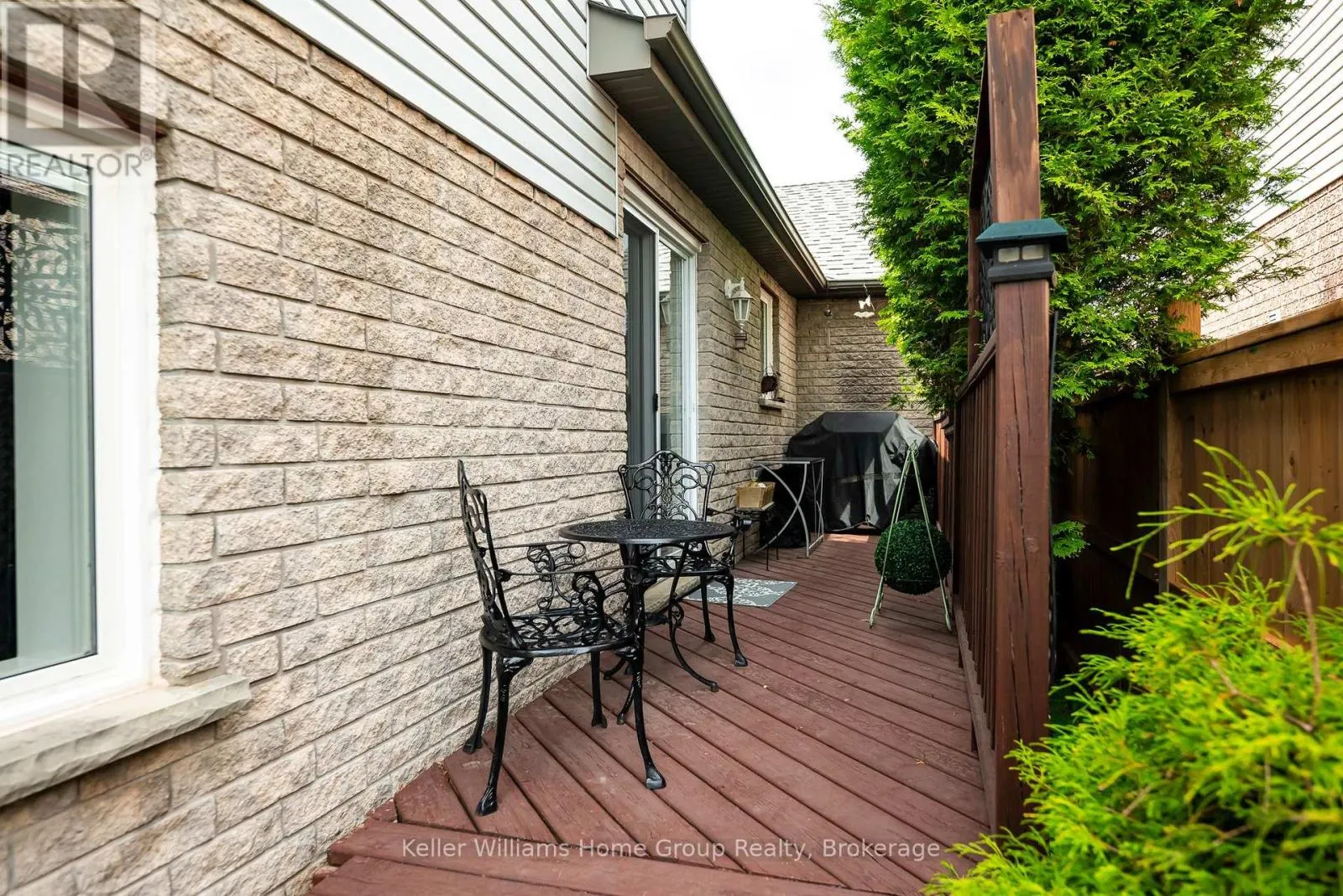 16 ALTHORP DRIVE