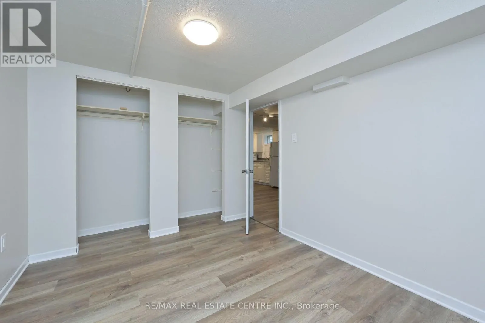 116 BURBANK CRESCENT