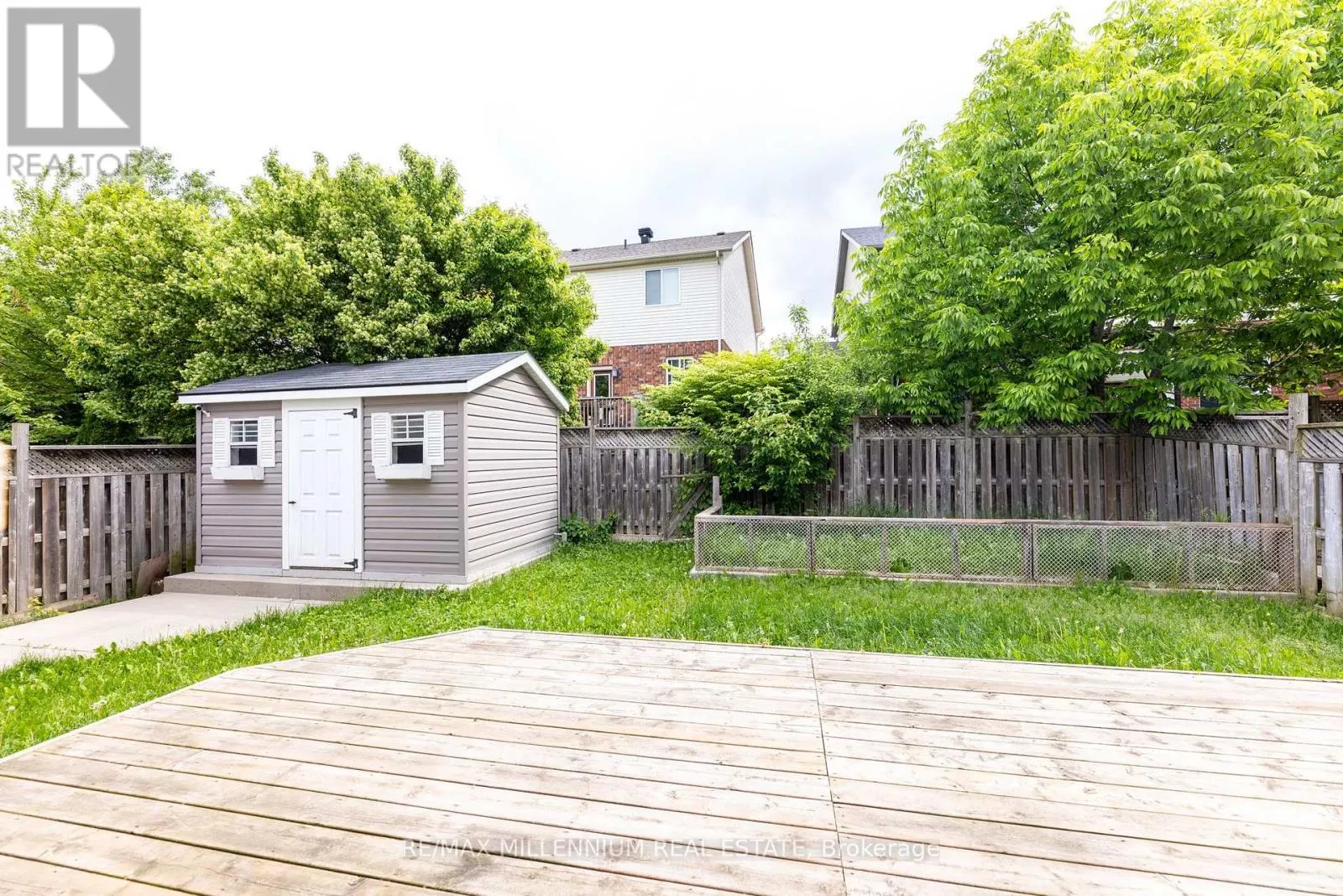 7 GRAHAM CRESCENT