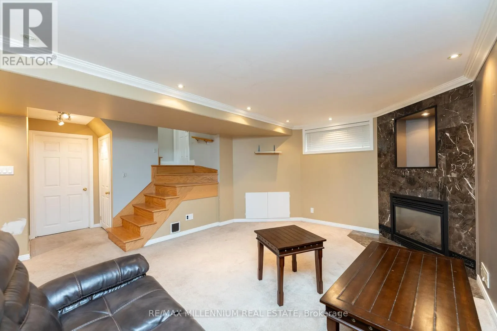 7 GRAHAM CRESCENT