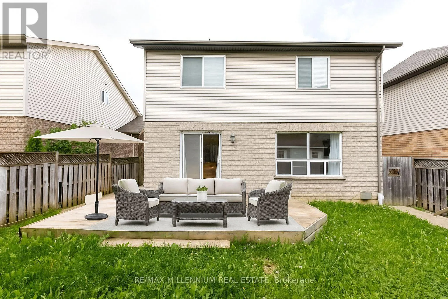 7 GRAHAM CRESCENT