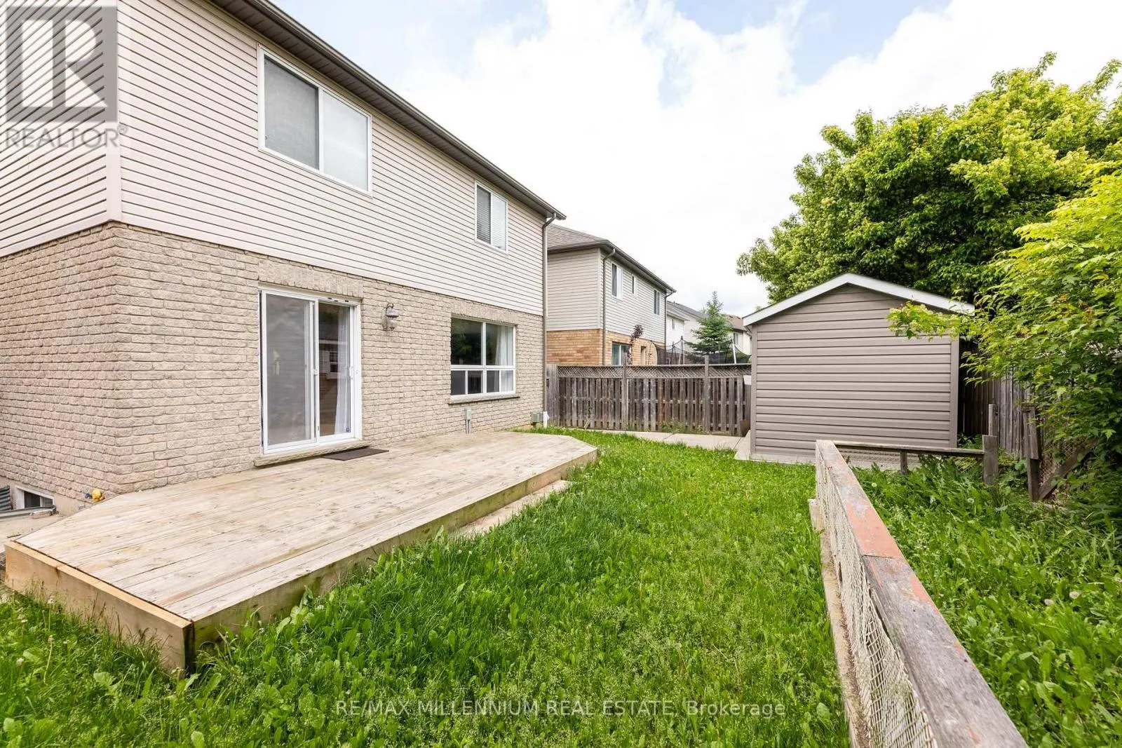 7 GRAHAM CRESCENT