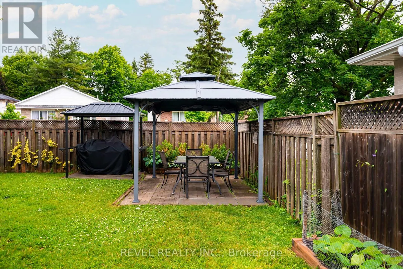 67 CARLTON DRIVE