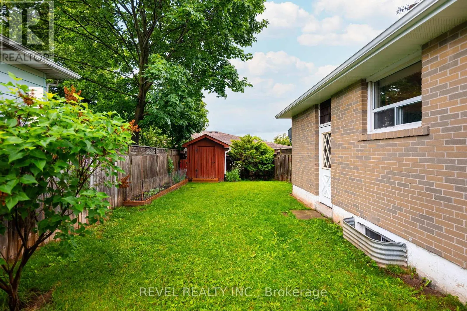 67 CARLTON DRIVE