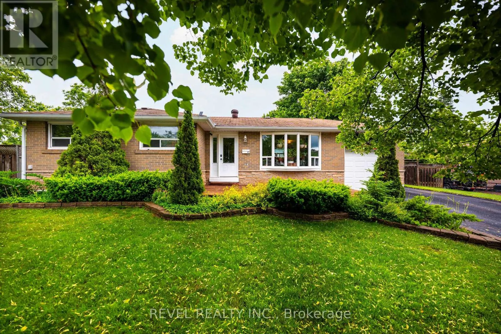 67 CARLTON DRIVE