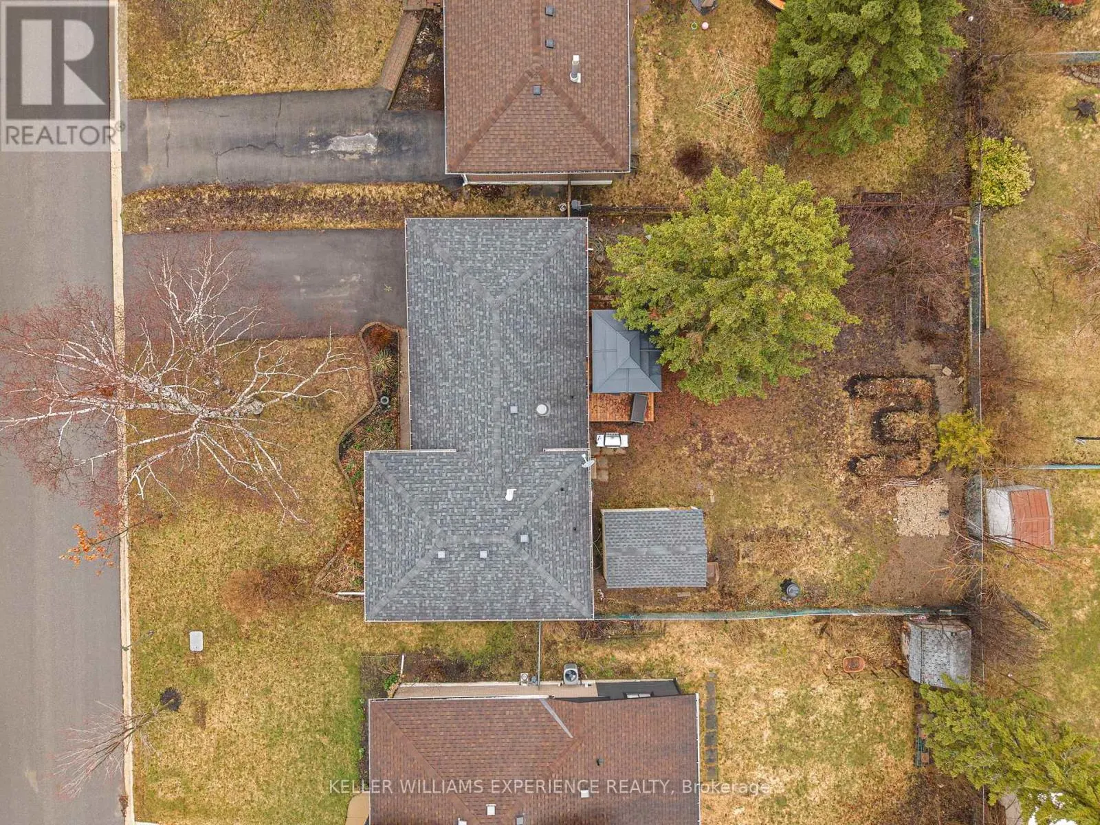 27 RUSTIC CRESCENT