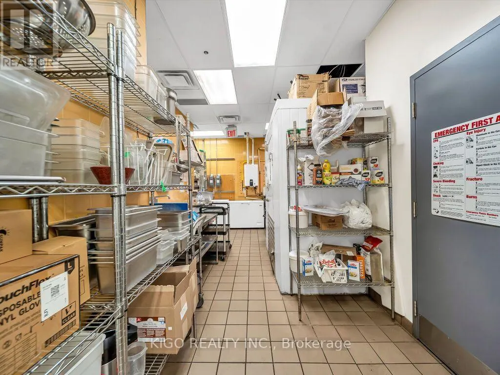 3 - 2501 PRINCE MICHAEL DRIVE