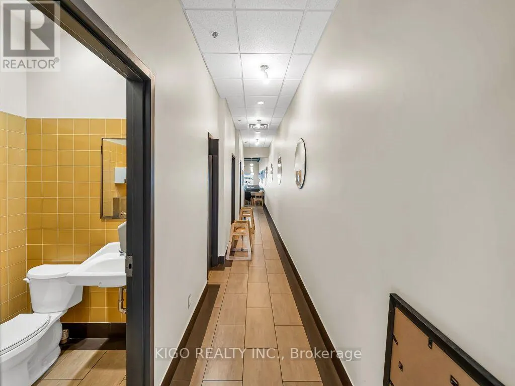 3 - 2501 PRINCE MICHAEL DRIVE