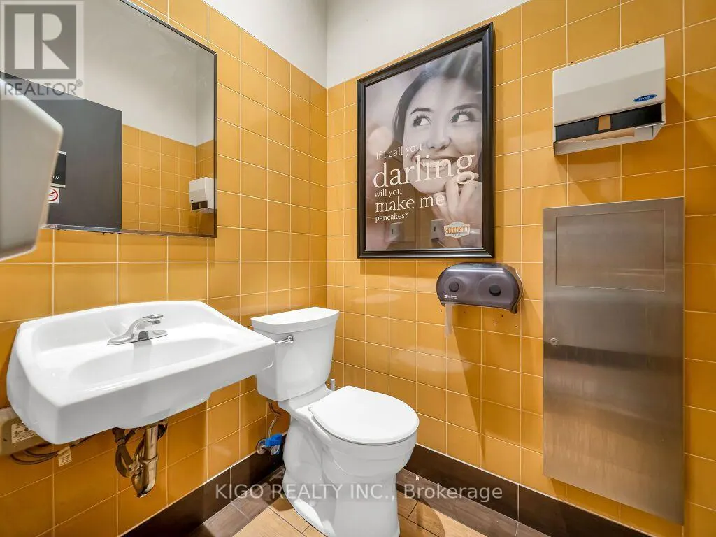 3 - 2501 PRINCE MICHAEL DRIVE