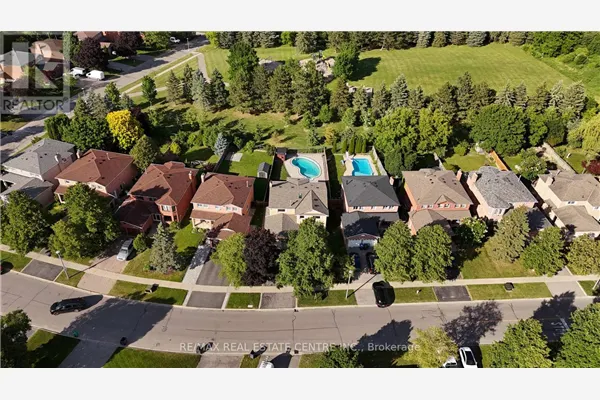 23 DEER VALLEY DRIVE