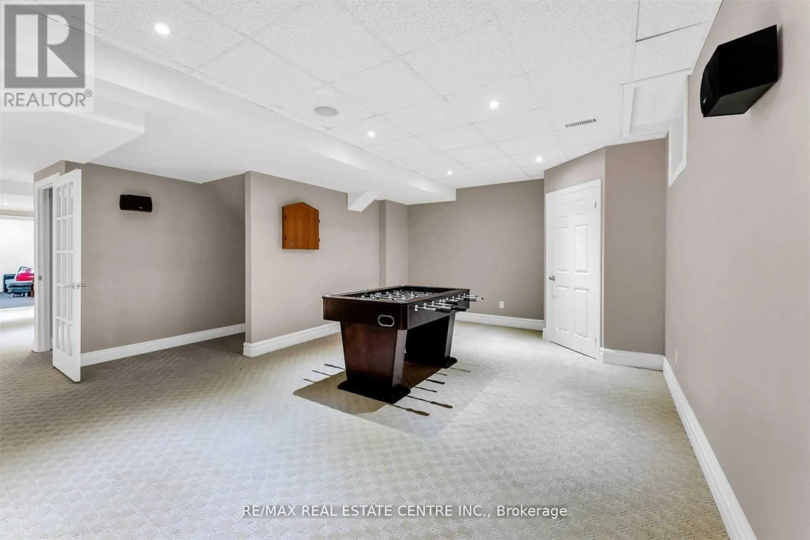 11135 MENZIES COURT