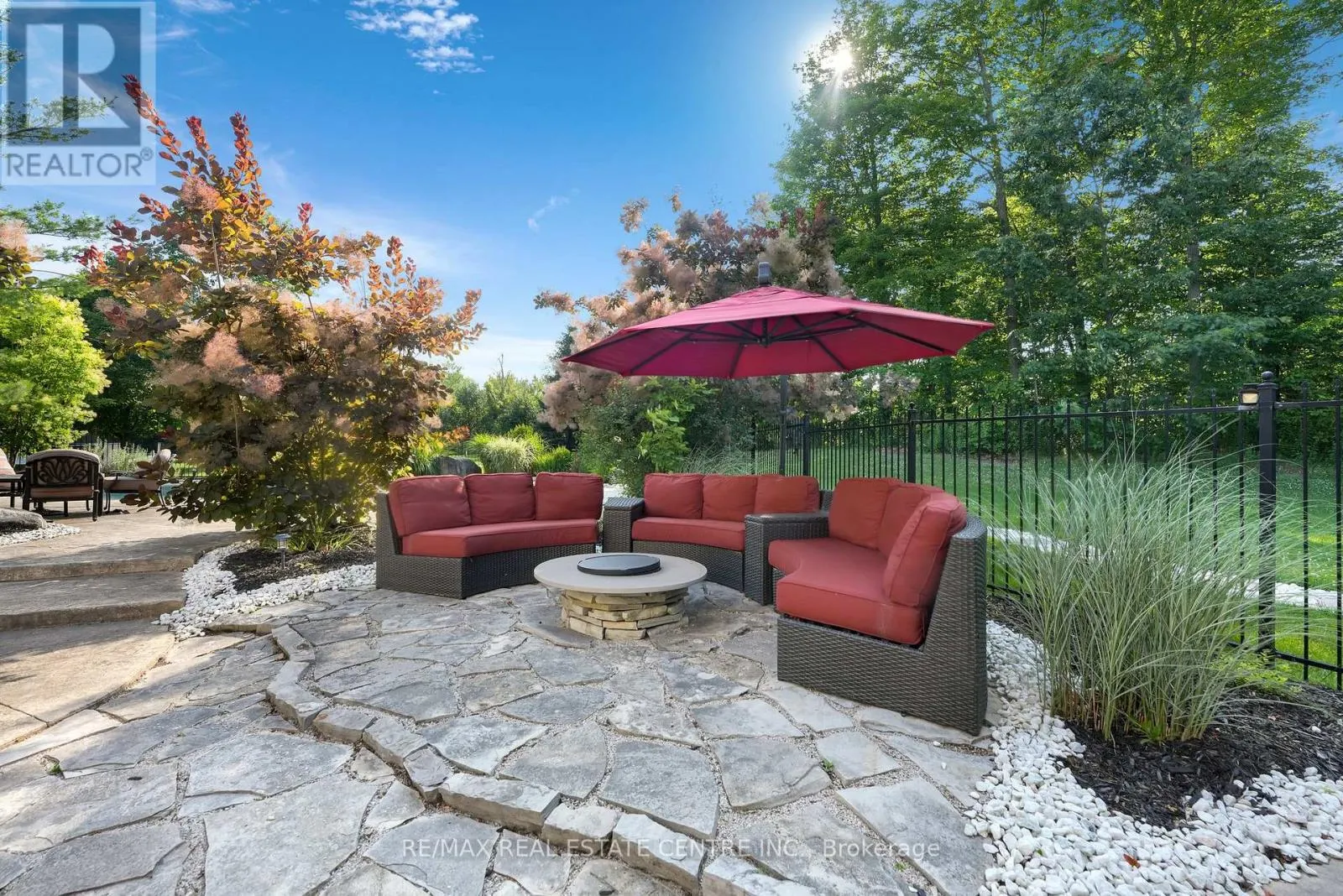 11135 MENZIES COURT